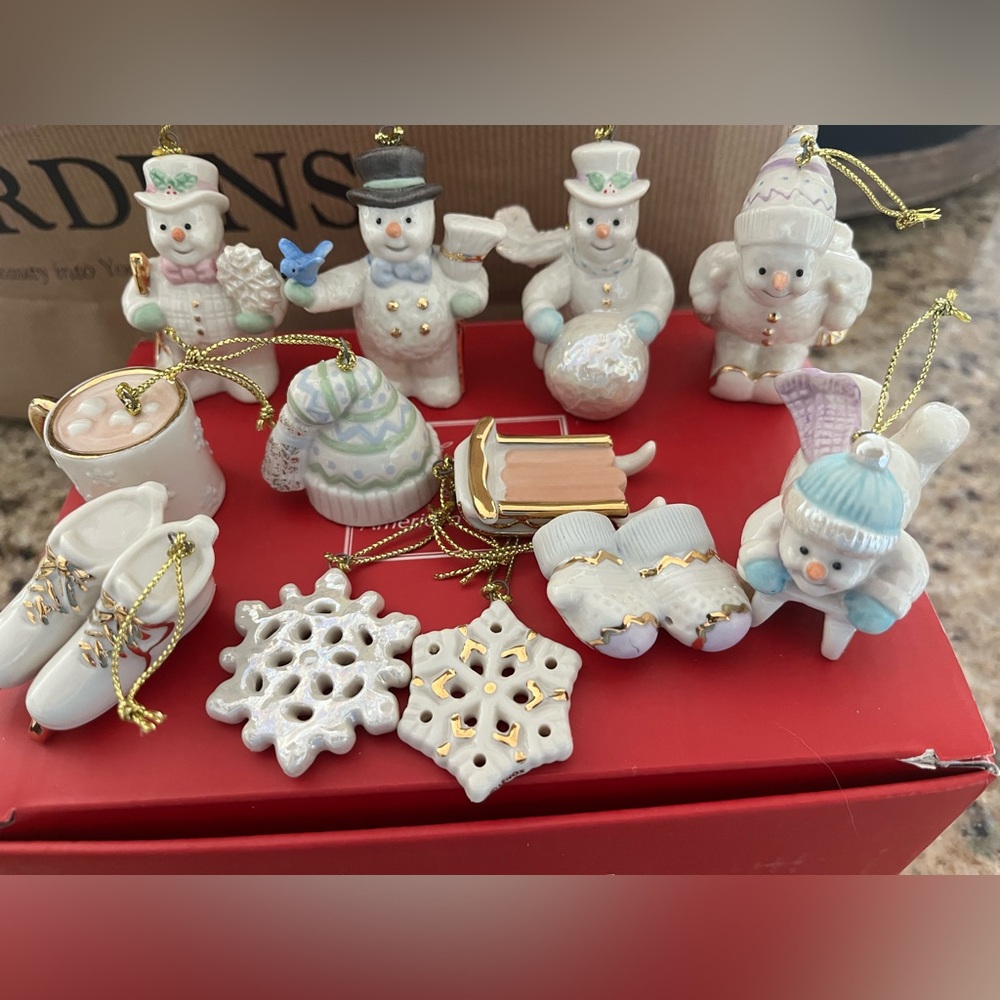 Lenox Snowman Mini Ornament Set - Snow Pals- White and Gold Accents